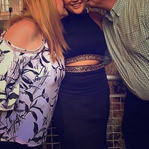 paid about 175 selling for 95! Size medium/large!